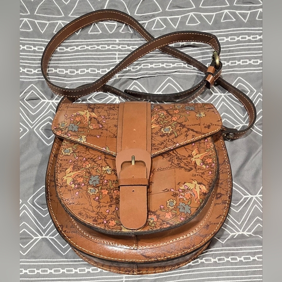 Patricia Nash Handbags - Patricia Nash Leather Crossbody Medium Saddle Bag